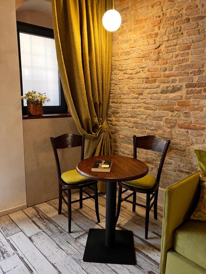 Dimora Storica Lo Svevo Hotel Йези Екстериор снимка