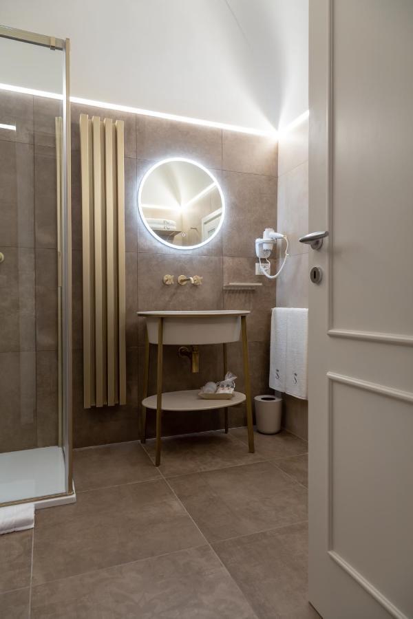 Dimora Storica Lo Svevo Hotel Йези Екстериор снимка